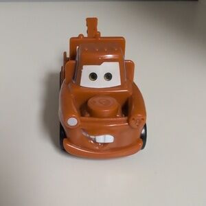 🩷4/$20🩷 Disney CARS Mater Tow Truck Toy